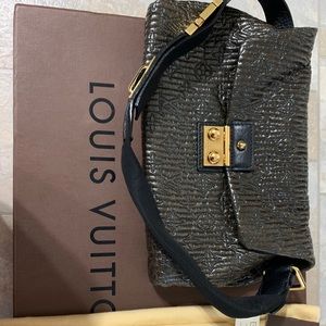 SOLD LV limited edition pochette motard
